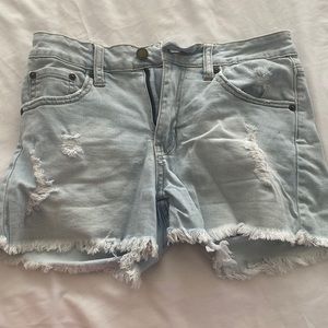Light wash low rise jbd shorts